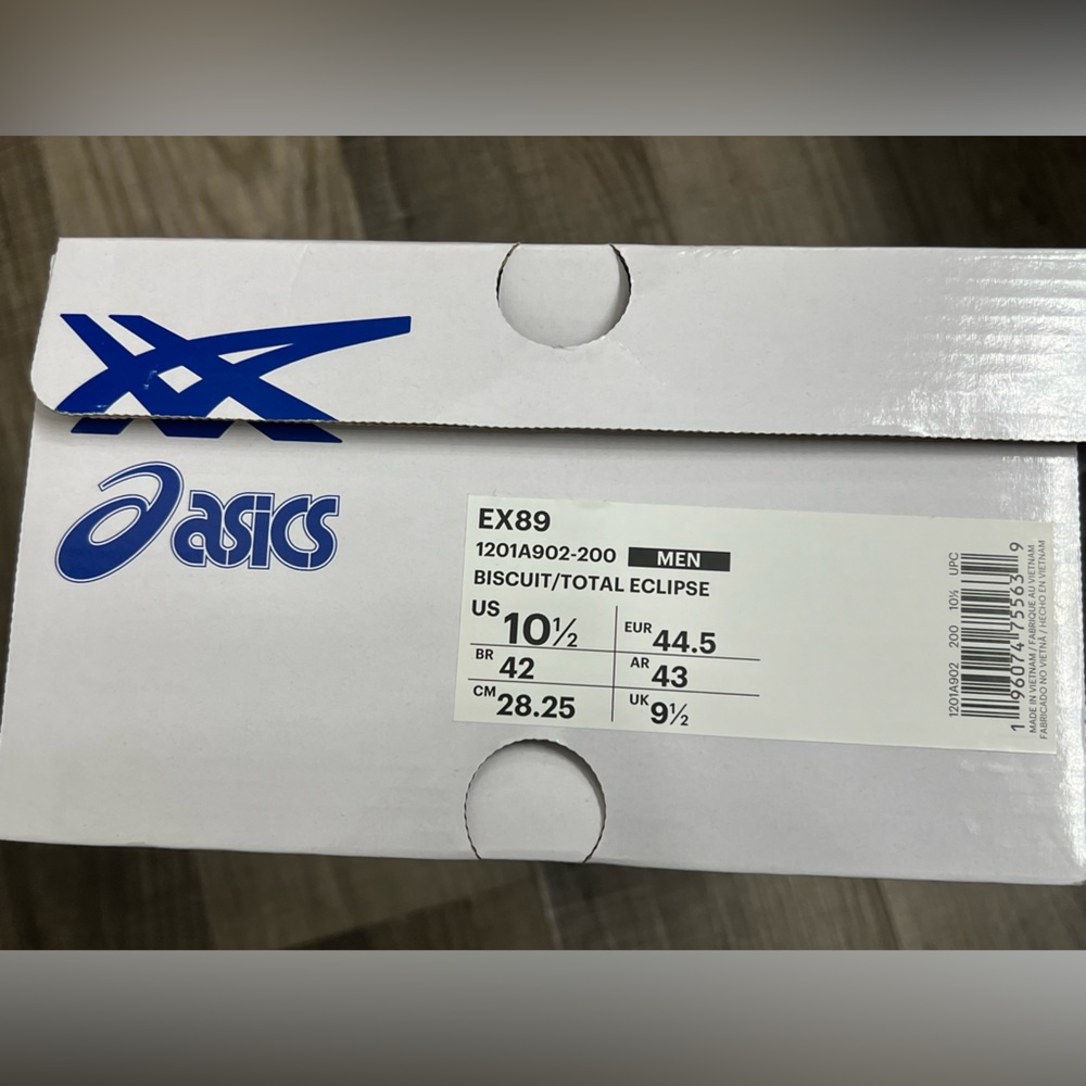 Kith ASICS Collab - Picture 10 of 16